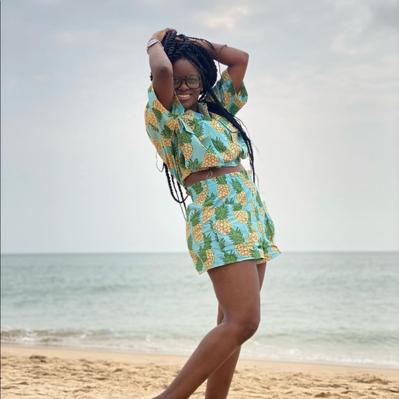 Zara pineapple print shorts set with crop top - Picture 4 of 12